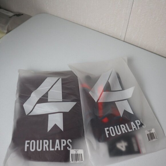 NEW FourLaps Bundle Shorts and Sport Bra XXL - Picture 15 of 16